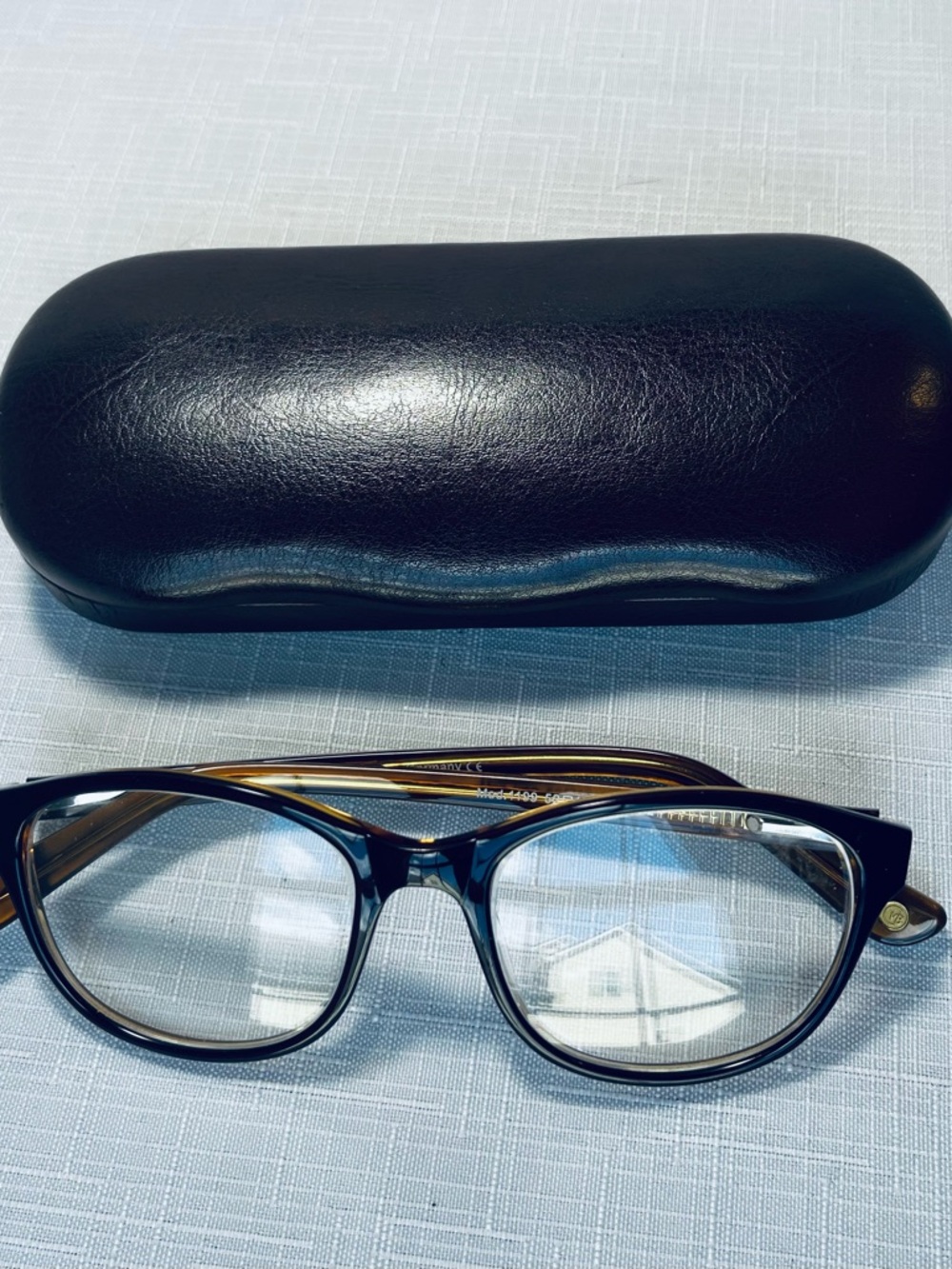 vonBogen eyeglasses the Xpurtice line eyeglass frame only + case
